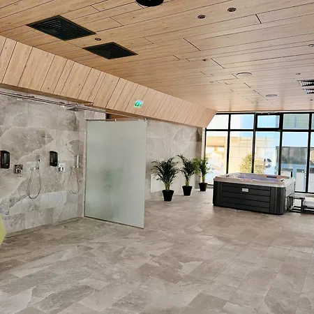 Sim Seaside Odyssey * Năvodari