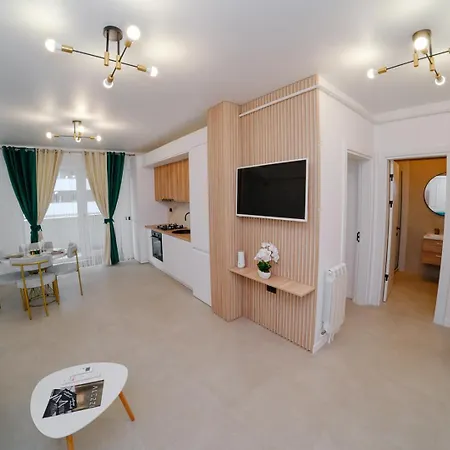 Sim Seaside Odyssey *