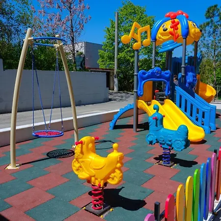 Sim Seaside Odyssey Apartman