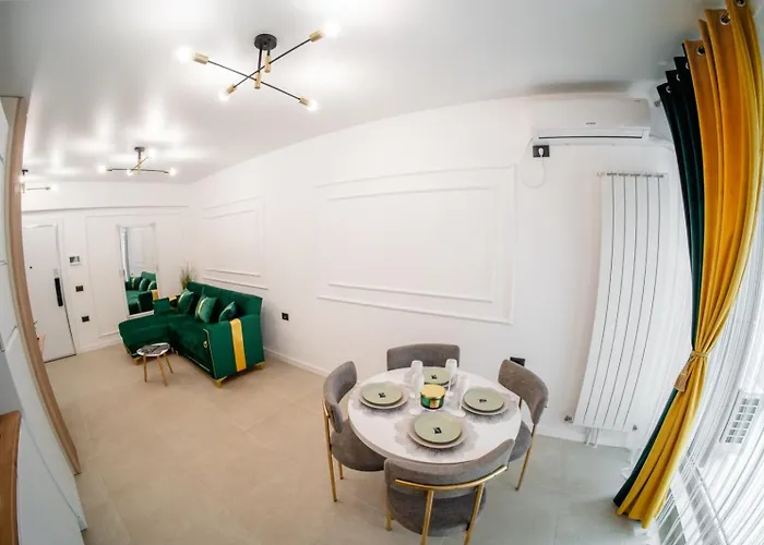 Sim Seaside Odyssey 아파트 Năvodari